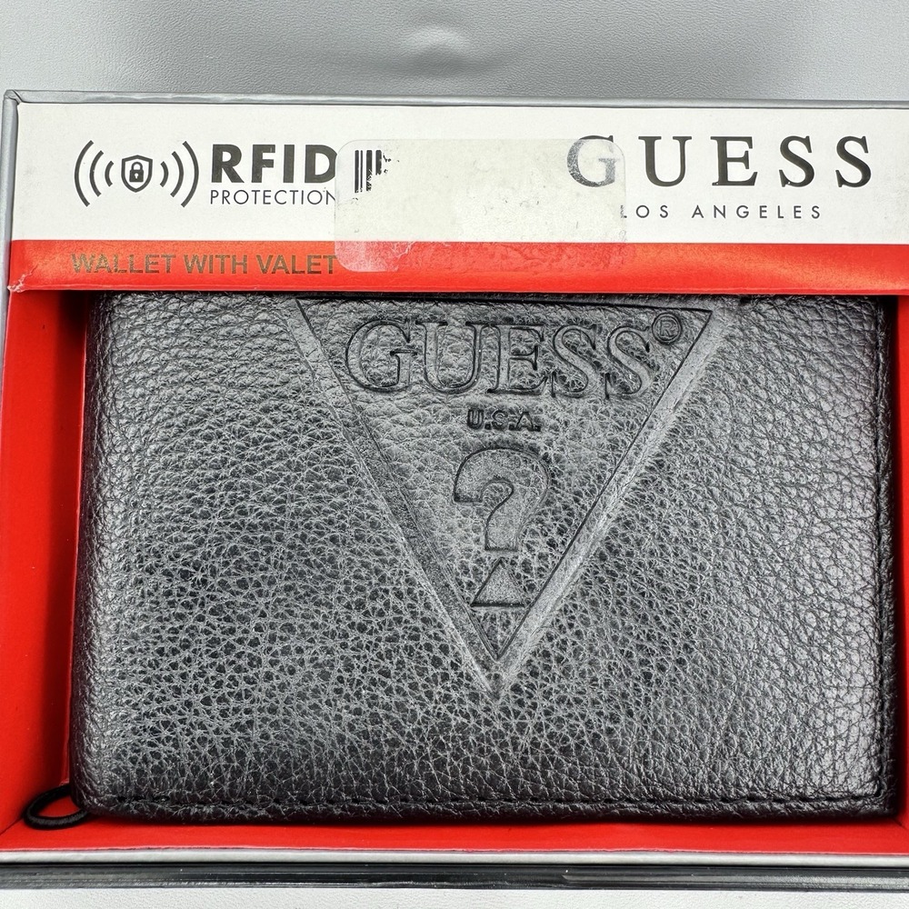 Guess Triangle Logo RFID Wallet Black Leather Bifold ID Valet New Box NWT Flaw